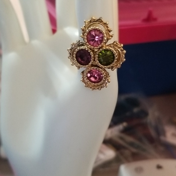 Ring - Picture 1 of 1